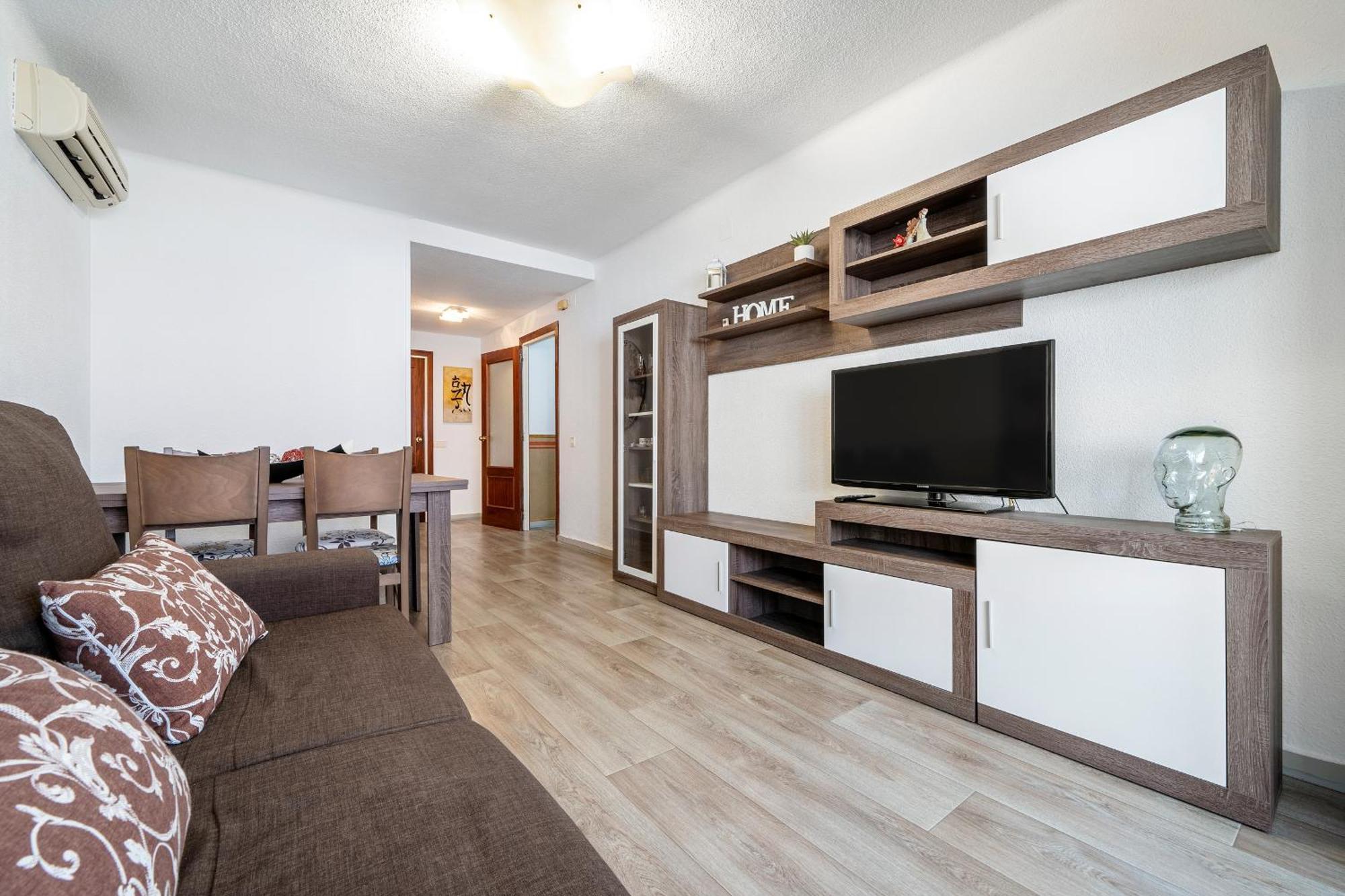 Hauzify I Apartaments Reddis กัมบริลส์ ภายนอก รูปภาพ