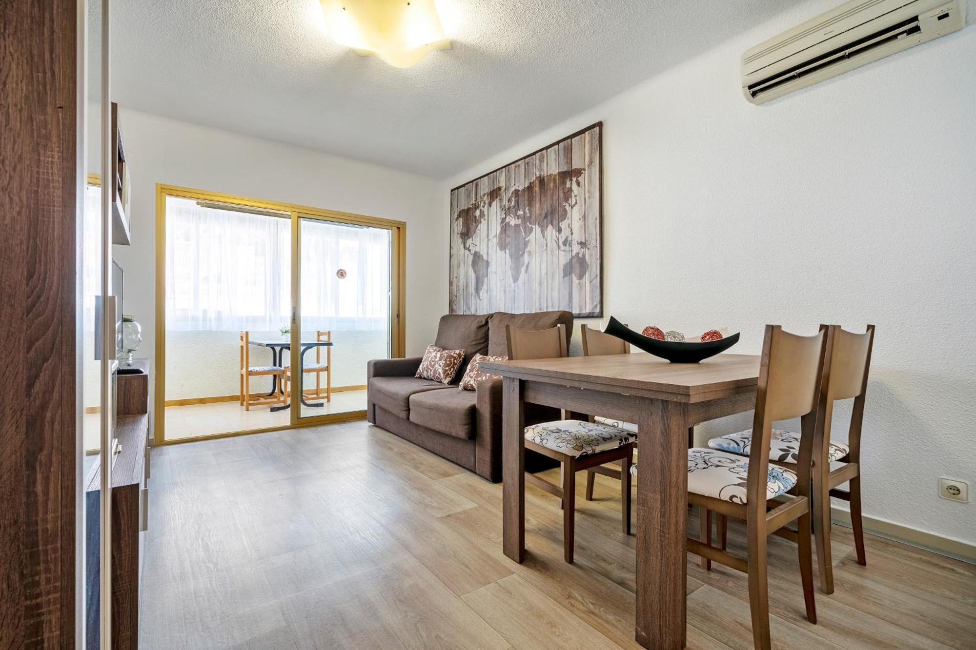 Hauzify I Apartaments Reddis กัมบริลส์ ภายนอก รูปภาพ